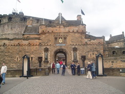 P20055186750	Edinburgh Castle.