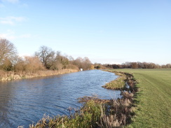 P2012DSC08733	Following the Great Ouse westwards from Houghton Lock.