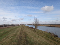 P2018DSC08485	Following the Great Ouse north towards Littleport.