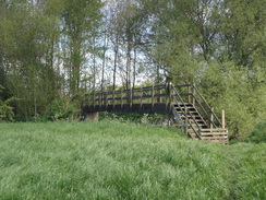 P2018DSC00493	The footbridge over the Cherwell near Nadkey Bridge.