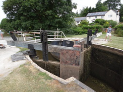P2018DSC01582	Beeston Iron Lock.