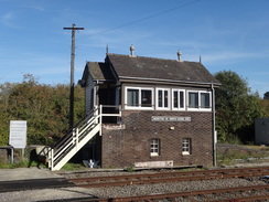 P2018DSC05224	Moreton-in-Marsh station signal box.