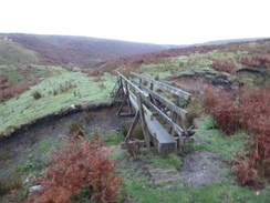 P2018DSC05872	A footbridge to the south of Macclesfield Old Road.