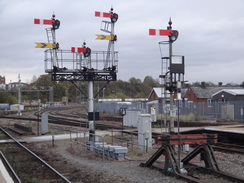 P2018DSC06272	Semaphore signalling at Worcester Shrub Hill station.