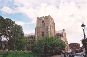 Q03	A church in Bury St Edmunds