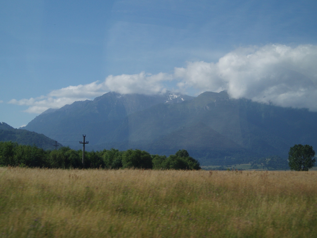 Mountains veiwed on the way to Bran Castle.