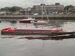 P20089240039	A Liffey River cruise boat.