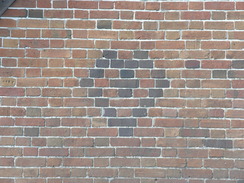 P20104120268	Loving bricks.