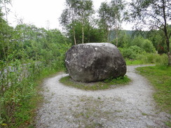 P2011DSC00850	The Wishing Stone, Glen Nevis.