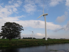P2011DSC01752	Wind turbines.