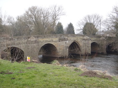 P2013DSC04952	Darley Bridge.