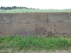 P2018DSC02000	Stone walls lining the road in Balderton.