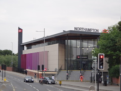 P2018DSC02593	The gleaming Northampton railway station.