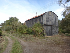 P2018DSC05441	A barn near Badsey.